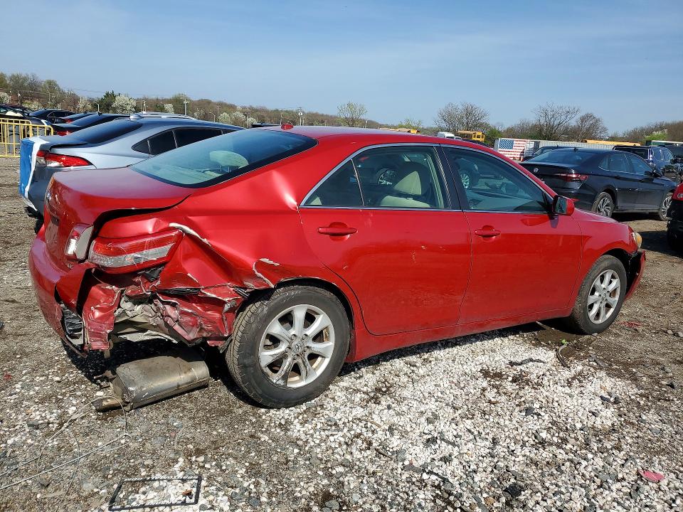 48821796 :رقم المزاد ، 4T4BF3EK8AR087094 vin ، 2010 Toyota Camry مزاد بيع