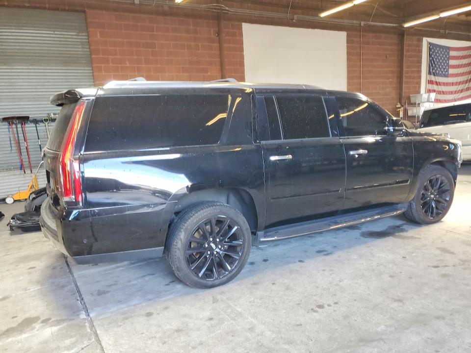 49800406 :رقم المزاد ، 1GYS3JKJ3LR295763 vin ، 2020 Cadillac Escalade مزاد بيع