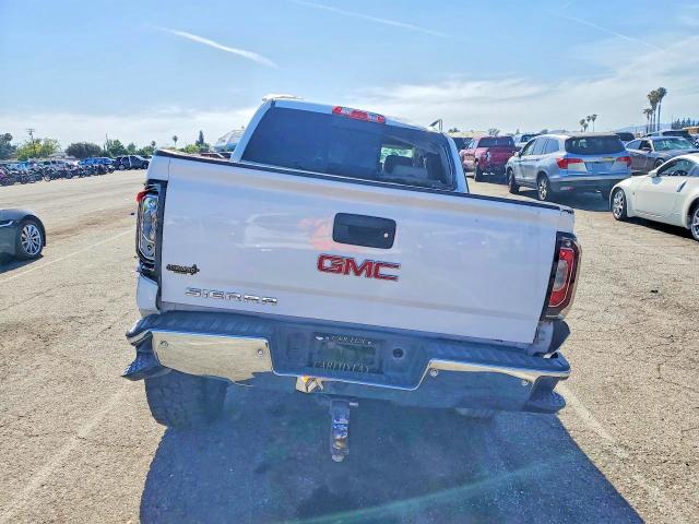 50976036 :رقم المزاد ، 3GTU2NEC9JG589476 vin ، 2018 Gmc Sierra مزاد بيع