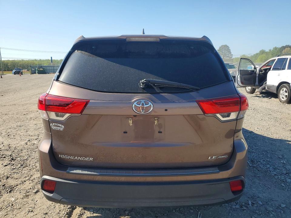 Продажа на аукционе авто 2019 Toyota Highlander, vin: 5TDBZRFH7KS700663, номер лота: 49443316