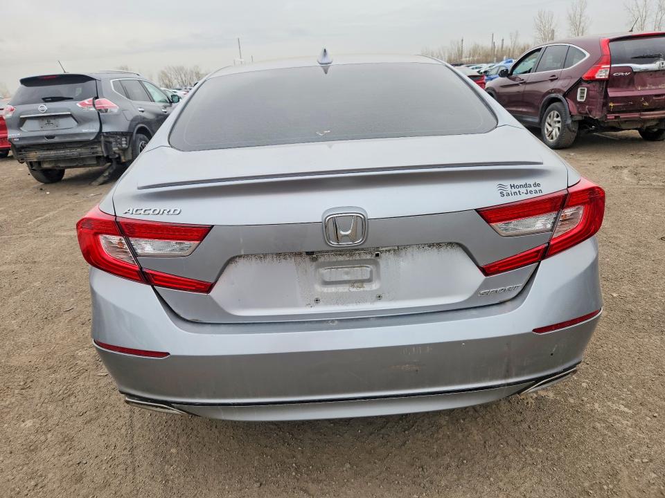 49432206 :رقم المزاد ، 1HGCV1F3XJA809654 vin ، 2018 Honda Accord مزاد بيع