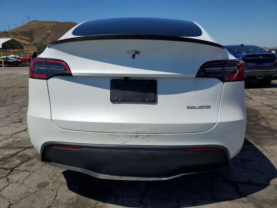 Продажа на аукционе авто 2025 Tesla Model Y, vin: 7SAYGDEF4SF216539, номер лота: 49664006
