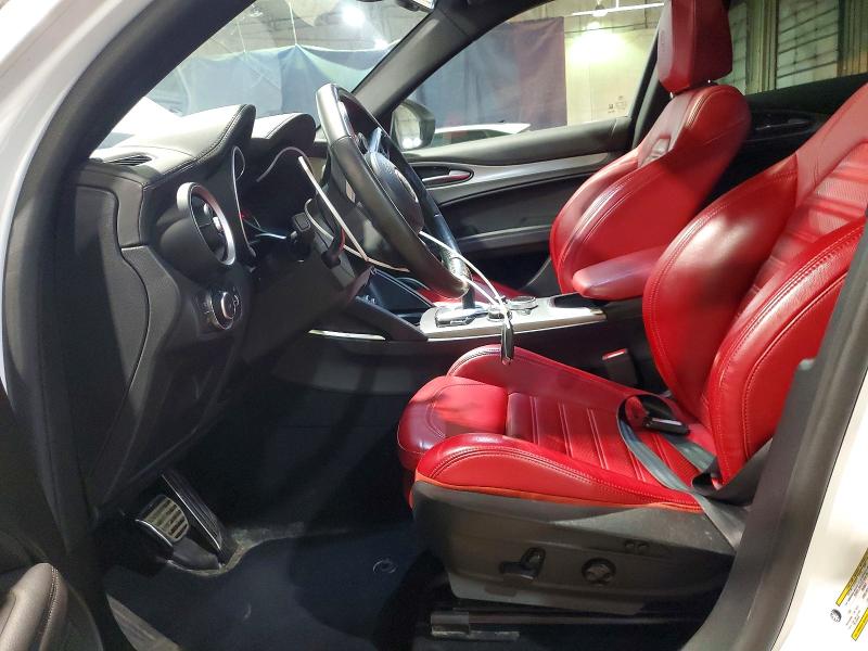 50157906 :رقم المزاد ، ZASPAKBN4P7D57013 vin ، 2023 Alfa Romeo Stelvio مزاد بيع