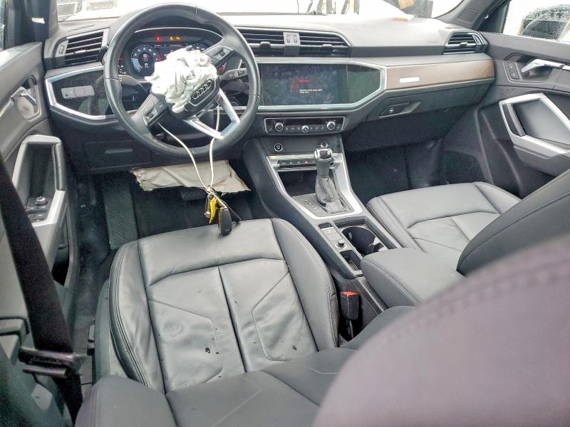 2022 Audi Q3 მანქანა იყიდება აუქციონზე, vin: WA1AUCF36N1037299, აუქციონის ნომერი: 49945776