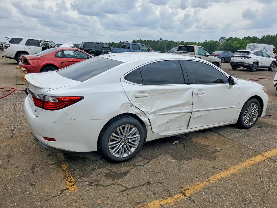 50665626 :رقم المزاد ، JTHBK1GG7E2151214 vin ، 2014 Lexus Es مزاد بيع