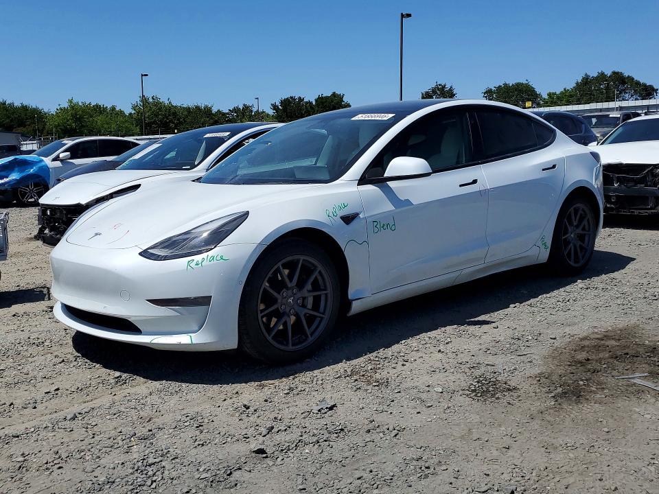 2021 Tesla Model 3 მანქანა იყიდება აუქციონზე, vin: 5YJ3E1EA8MF877879, აუქციონის ნომერი: 51866946