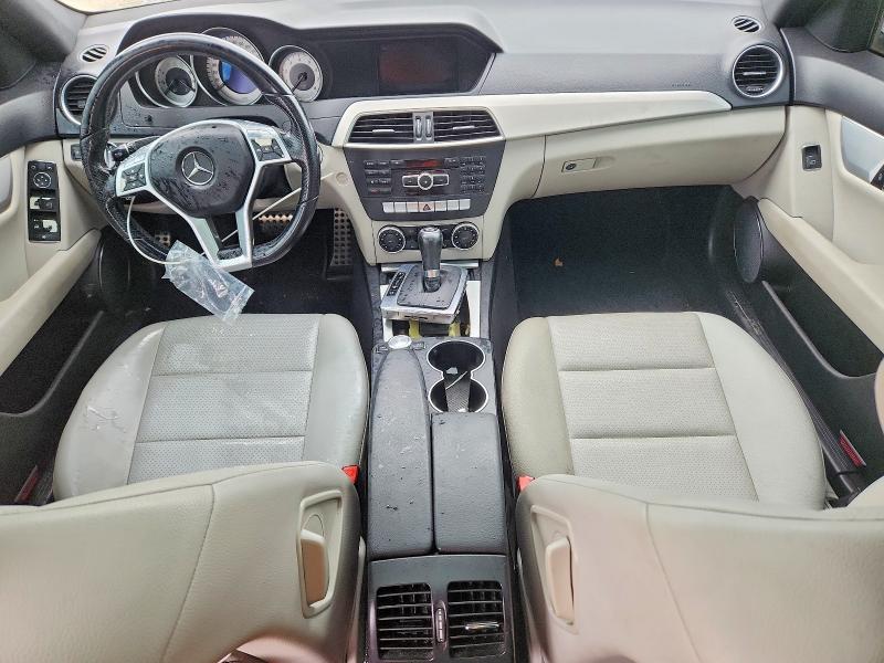 Продаж на аукціоні авто 2013 Mercedes-benz C, vin: WDDGF4HB6DA828912, номер лоту: 50592646