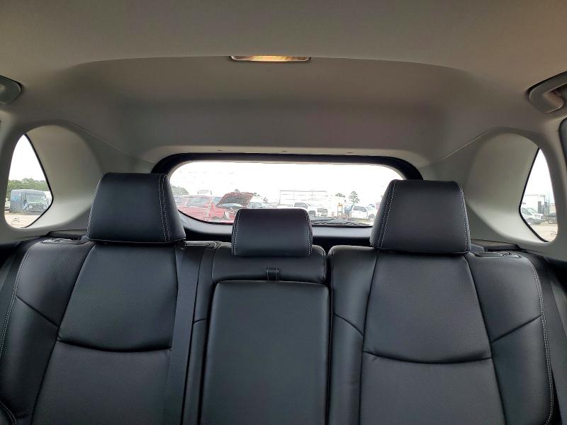 Продажа на аукционе авто 2021 Toyota Rav4, vin: 2T3W1RFV1MW104044, номер лота: 50157046