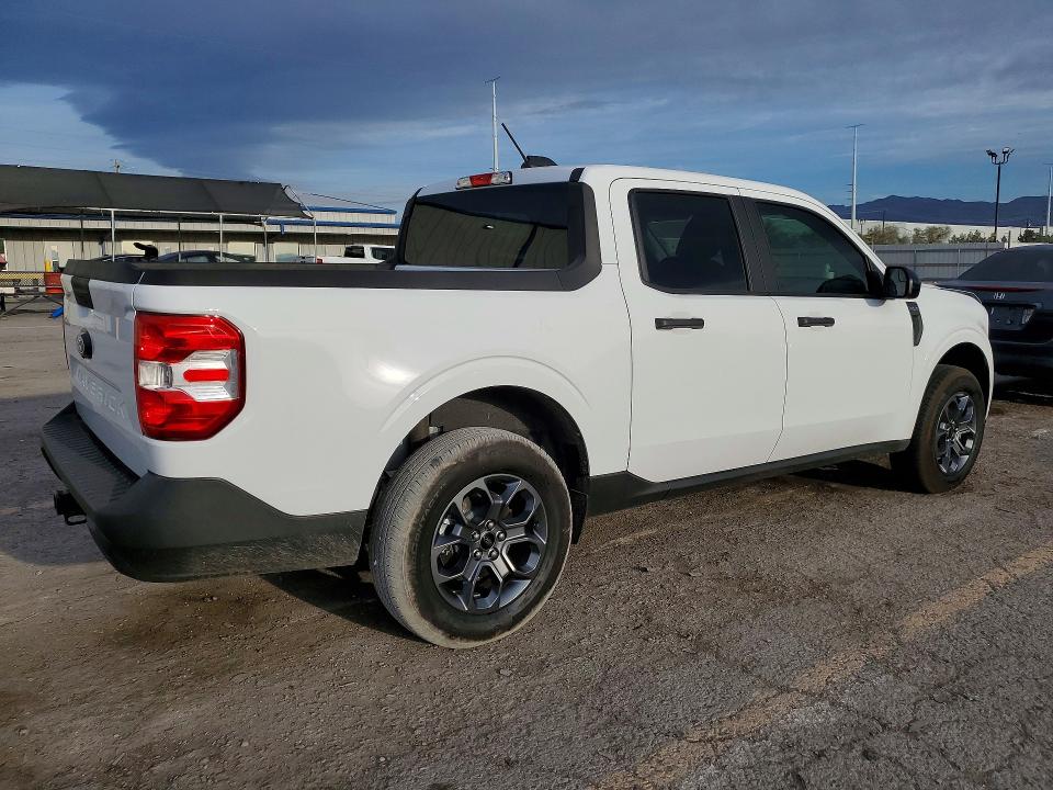 50128026 :رقم المزاد ، 3FTTW8H37SRB36234 vin ، 2025 Ford Maverick مزاد بيع