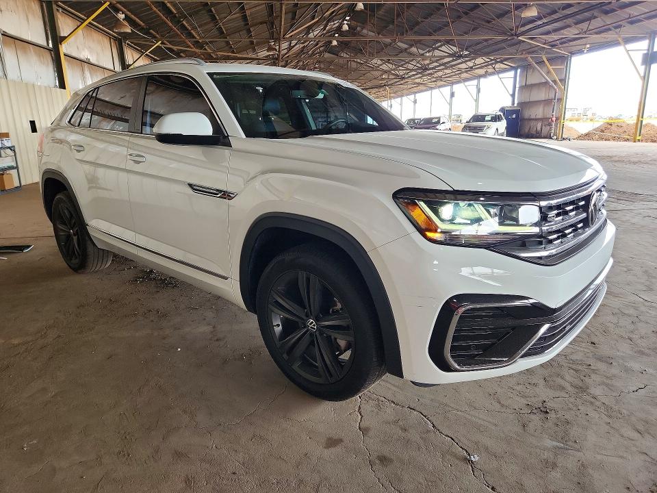 Продажа на аукционе авто 2022 Volkswagen Atlas Cross Sport, vin: 1V2SE2CAXNC204688, номер лота: 51886366