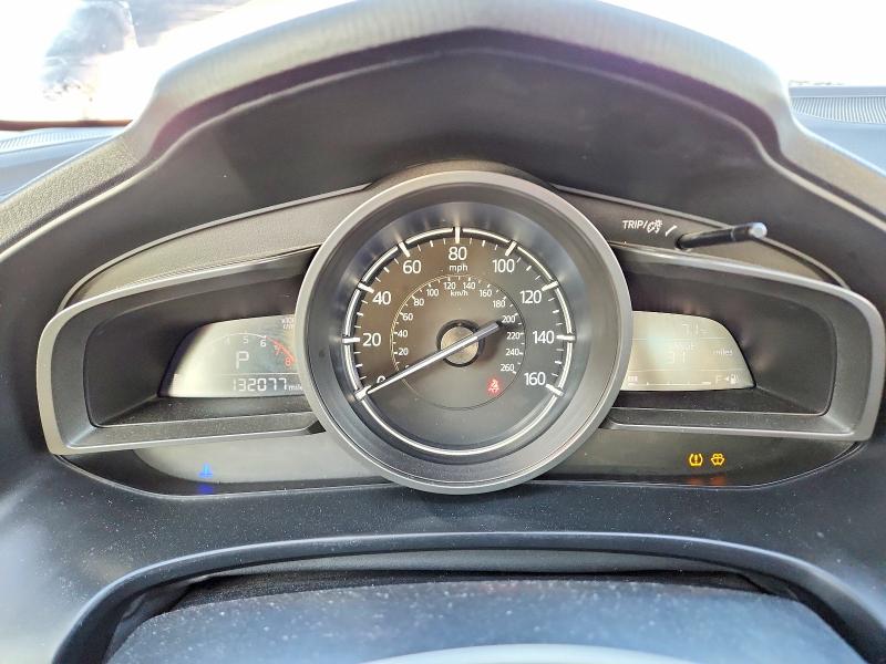 50130396 :رقم المزاد ، 3MZBN1V38JM208240 vin ، 2018 Mazda 3 مزاد بيع