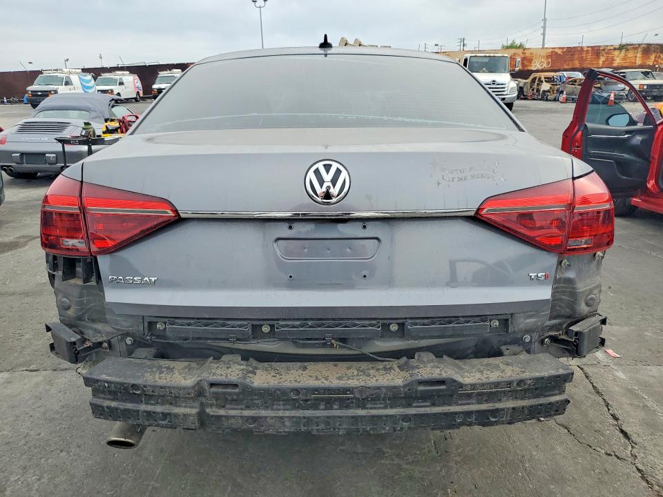 Продаж на аукціоні авто 2017 Volkswagen Passat, vin: 1VWDT7A31HC062153, номер лоту: 48758656