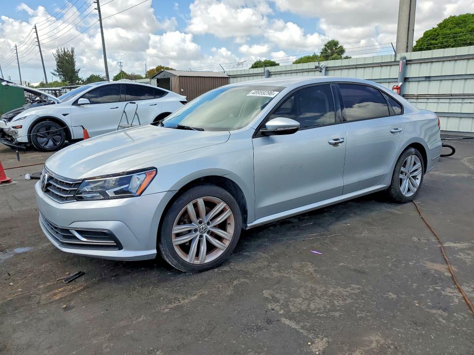 Auction sale of the 2018 Volkswagen Passat, vin: 1VWAA7A32JC023716, lot number: 48959296