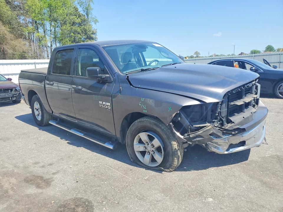 48332526 :رقم المزاد ، 1C6RR6KG3KS726914 vin ، 2019 Ram 1500 Classic مزاد بيع