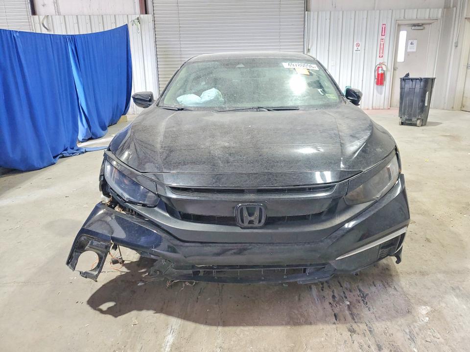49780096 :رقم المزاد ، 2HGFC2F67KH581585 vin ، 2019 Honda Civic مزاد بيع