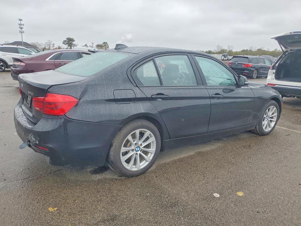 2018 Bmw 320 მანქანა იყიდება აუქციონზე, vin: WBA8A3C5XJA492229, აუქციონის ნომერი: 48453986