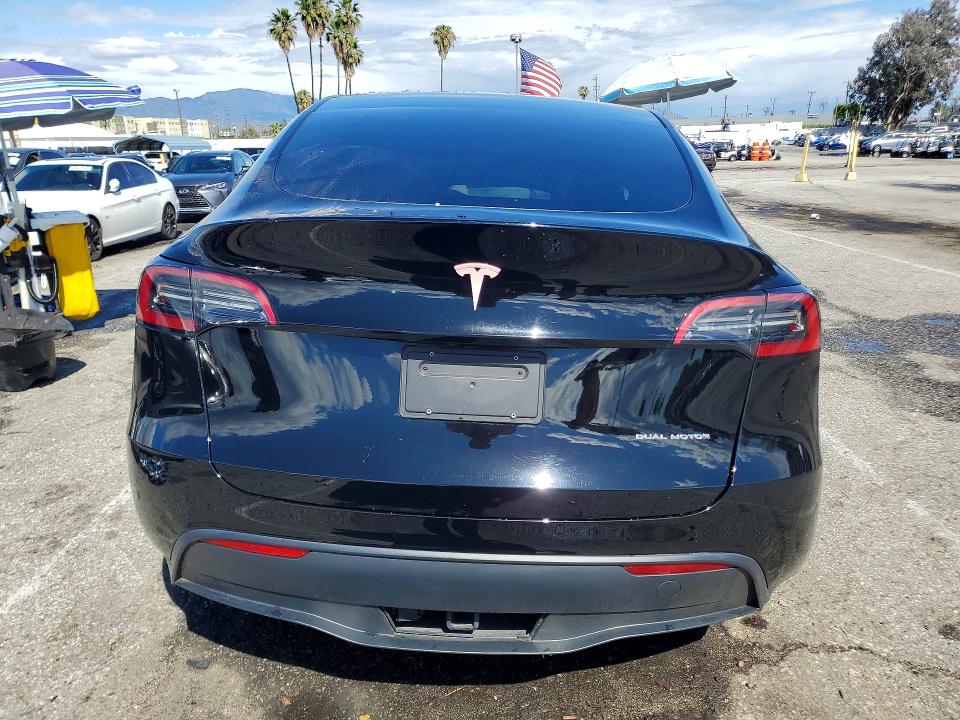 49566576 :رقم المزاد ، 7SAYGDED3PF979688 vin ، 2023 Tesla Model Y مزاد بيع