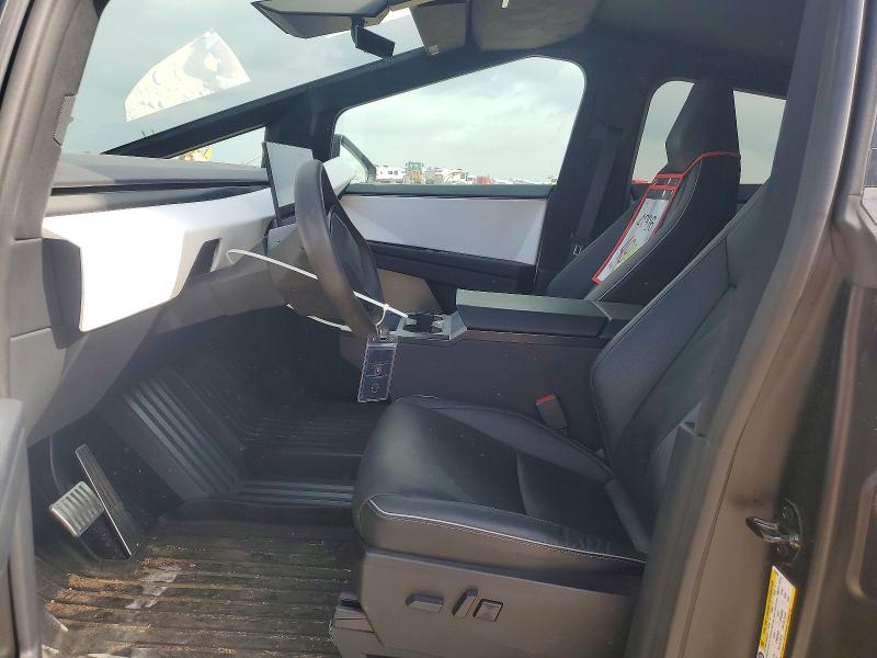 50323656 :رقم المزاد ، 7G2CEHED3RA010782 vin ، 2024 Tesla Cybertruck مزاد بيع