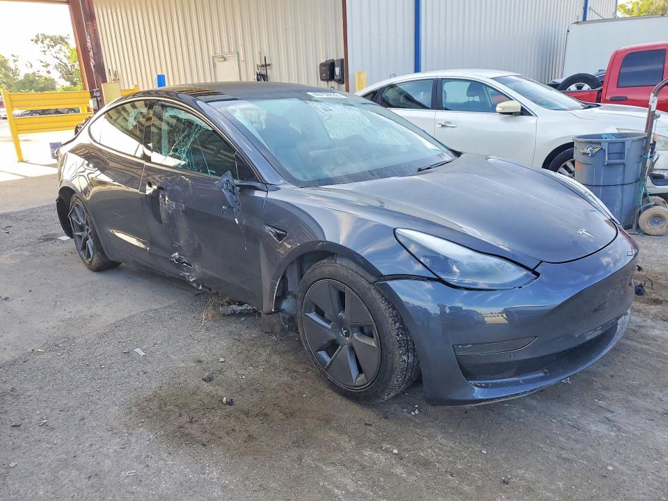 49759636 :رقم المزاد ، 5YJ3E1EA1MF085265 vin ، 2021 Tesla Model 3 مزاد بيع