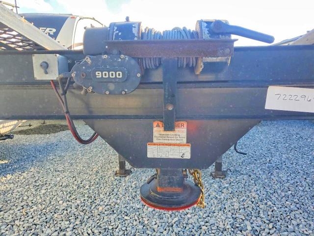 50665886 :رقم المزاد ، 5VGFW533XPL002621 vin ، 2023 Kaufman Cartrailer مزاد بيع
