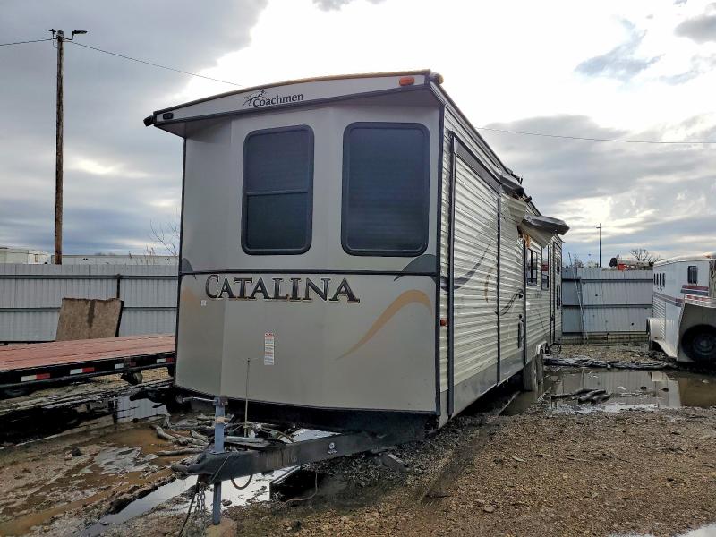 48347326 :رقم المزاد ، 5ZT2CA5B3FT007496 vin ، 2015 Foresriver Catalina مزاد بيع