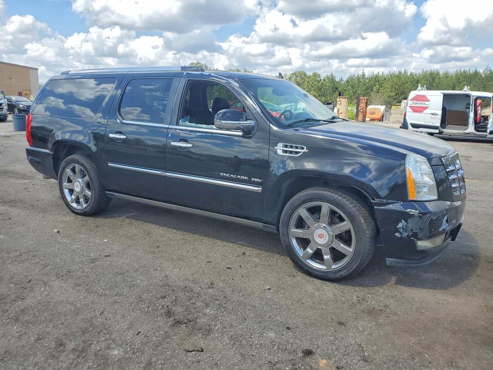 48483566 :رقم المزاد ، 1GYS4JEF5BR137380 vin ، 2011 Cadillac Escalade مزاد بيع