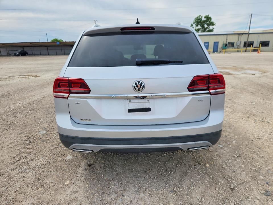 Продажа на аукционе авто 2018 Volkswagen Atlas, vin: 1V2DR2CAXJC518008, номер лота: 49251126