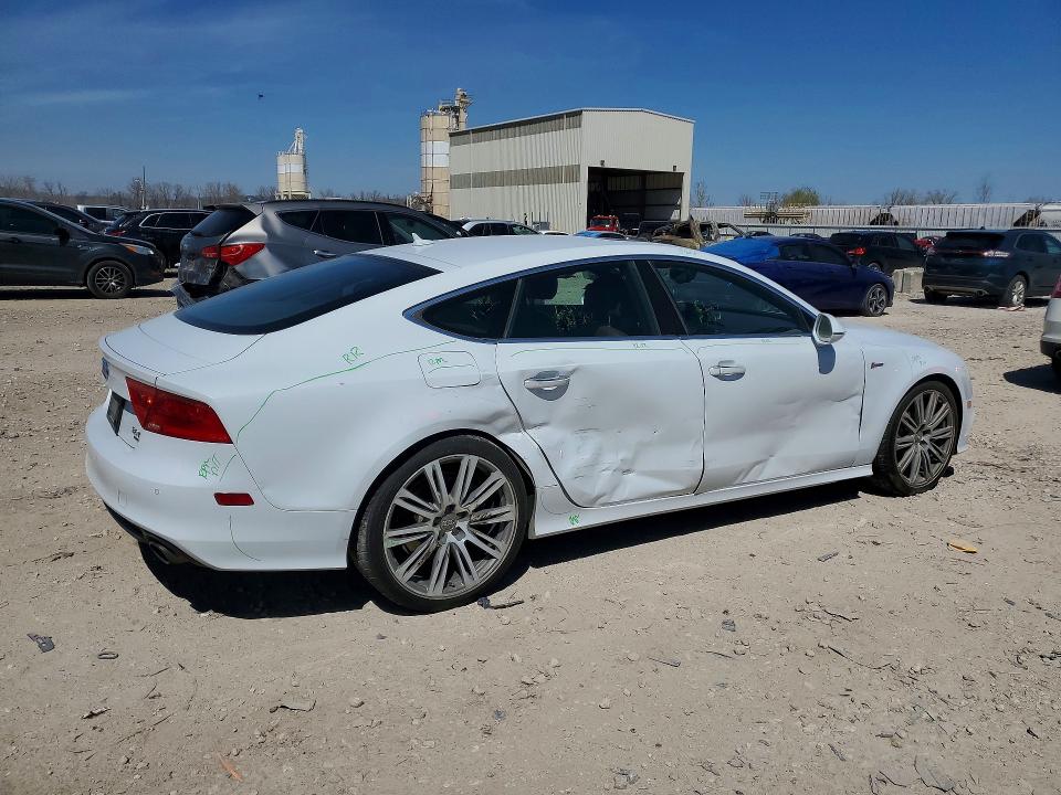 49128576 :رقم المزاد ، WAU2GAFC4DN033925 vin ، 2013 Audi A7 مزاد بيع