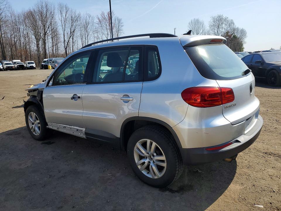 Aukcja sprzedaży 2017 Volkswagen Tiguan, vin: WVGBV7AX1HK024415, numer aukcji: 49334196