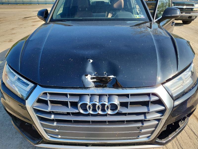 50790416 :رقم المزاد ، WA1BNAFY5J2021326 vin ، 2018 Audi Q5 مزاد بيع