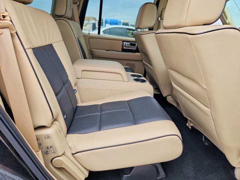 50998446 :رقم المزاد ، 5LMFU275X8LJ15462 vin ، 2008 Lincoln Navigator مزاد بيع