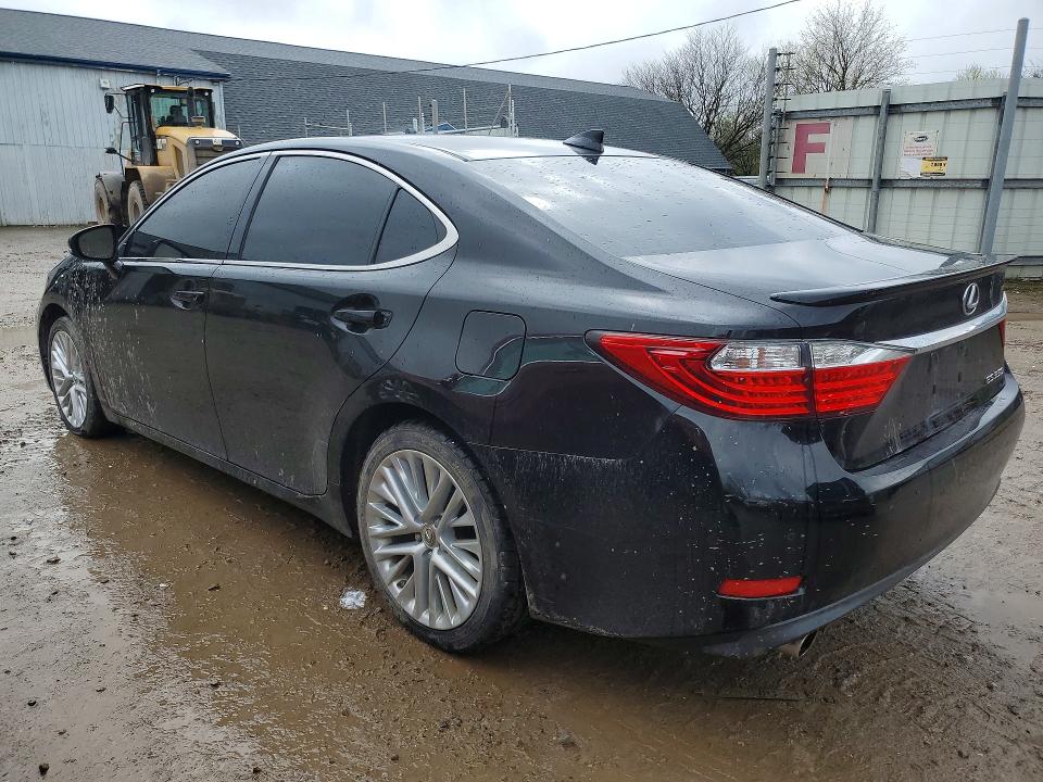 50233226 :رقم المزاد ، JTHBK1GG0F2159155 vin ، 2015 Lexus Es مزاد بيع