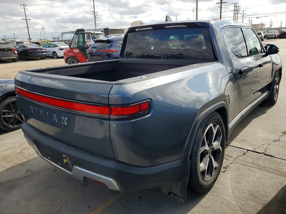 50673476 :رقم المزاد ، 7FCTGAAA4NN007706 vin ، 2022 Rivian R1t مزاد بيع
