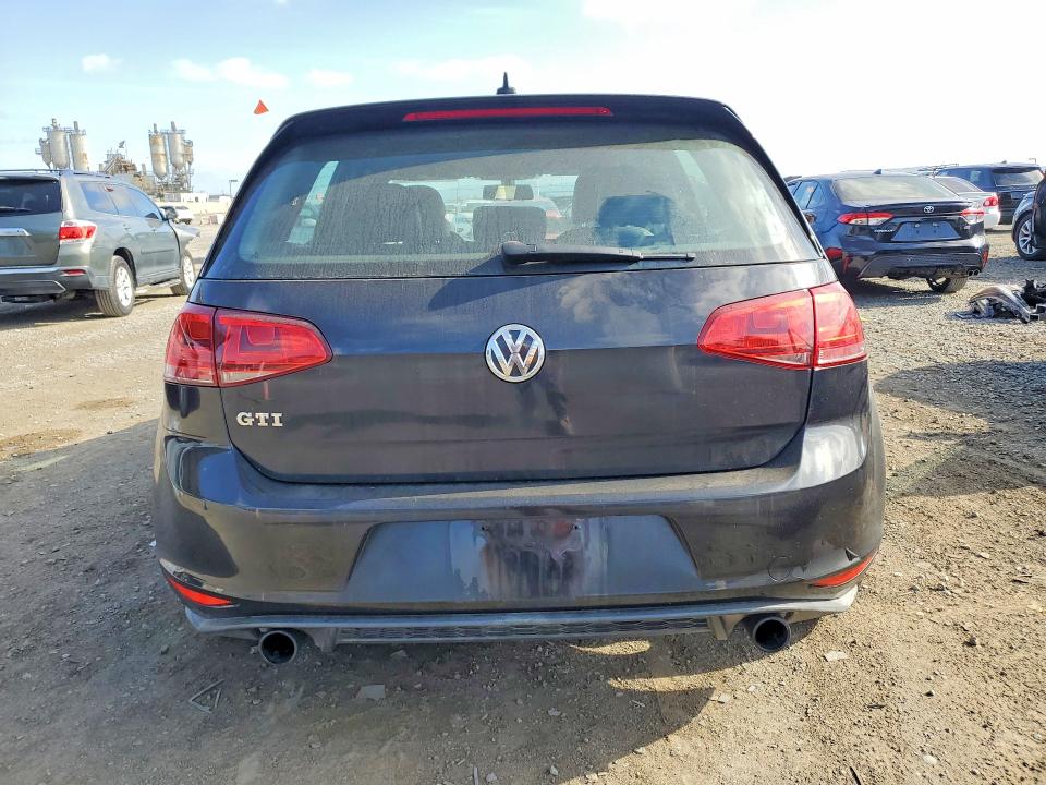 49586386 :رقم المزاد ، 3VW5T7AU8FM010219 vin ، 2015 Volkswagen Gti مزاد بيع