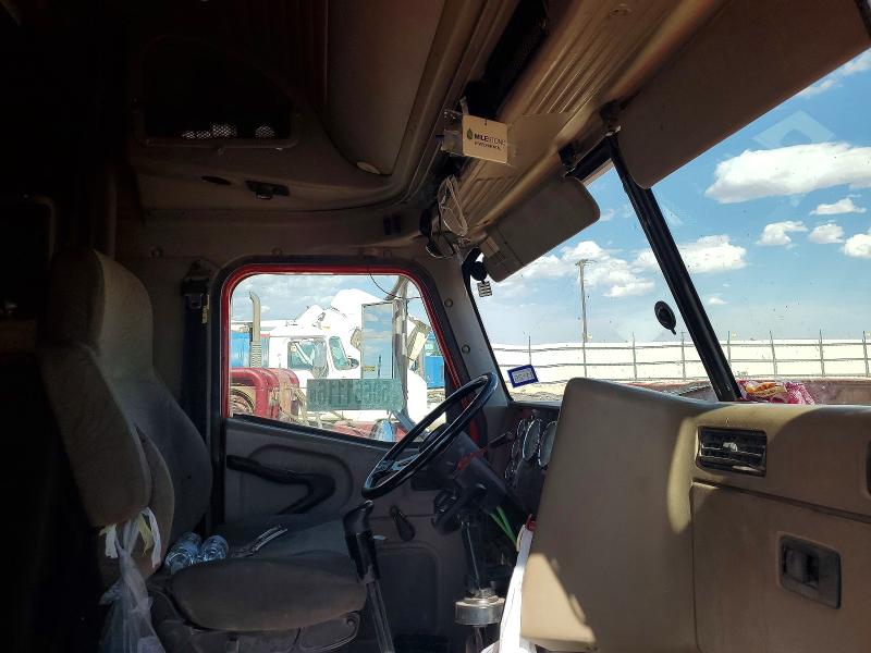 50661116 :رقم المزاد ، 2HSCNSBR27C430368 vin ، 2007 International 9400 مزاد بيع