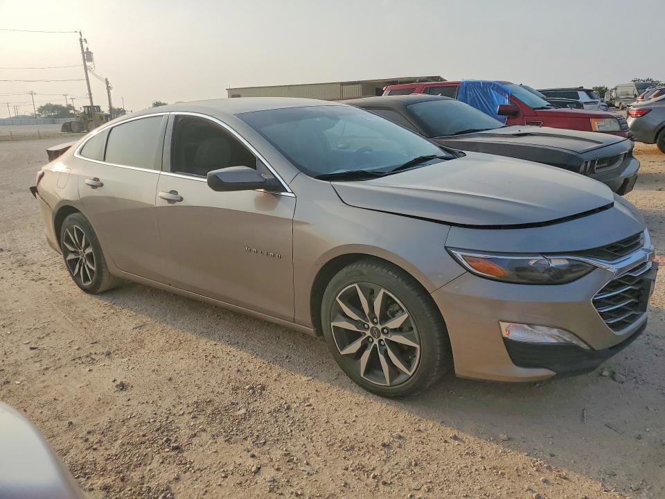 51631476 :رقم المزاد ، 1G1ZD5ST7NF136123 vin ، 2022 Chev Malibu مزاد بيع