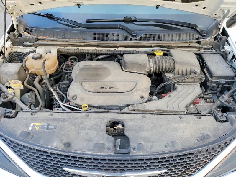 41895676 :رقم المزاد ، 2C4RC1DG5MR551466 vin ، 2021 Chrysler Voyager مزاد بيع