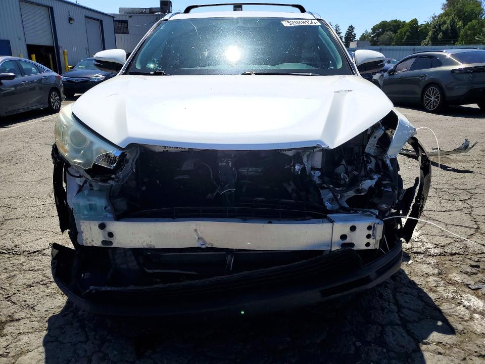 52089456 :رقم المزاد ، 5TDKKRFH3GS163656 vin ، 2016 Toyota Highlander مزاد بيع