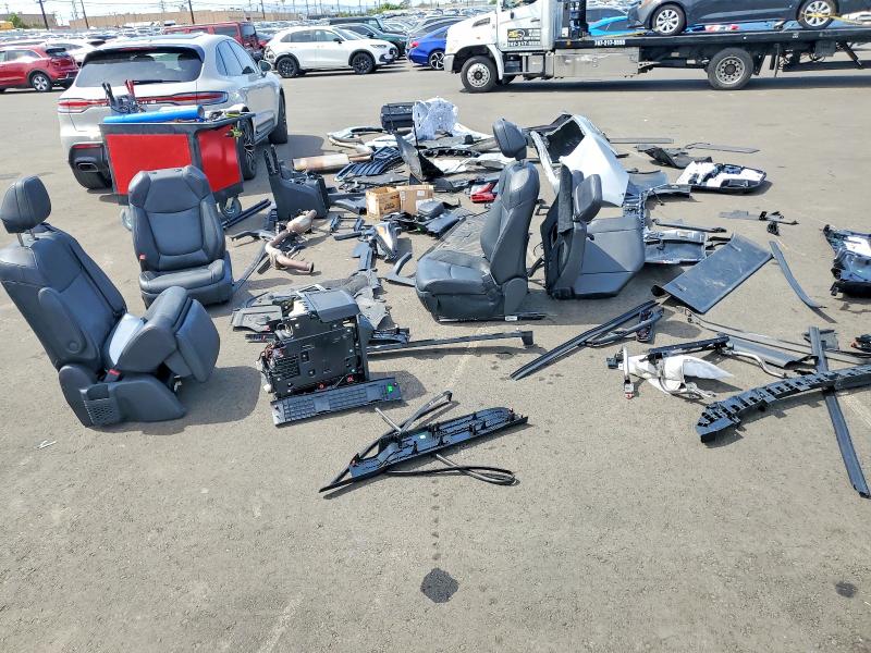2025 Toyota Sienna მანქანა იყიდება აუქციონზე, vin: 5TDESKFC0SS201409, აუქციონის ნომერი: 50185146