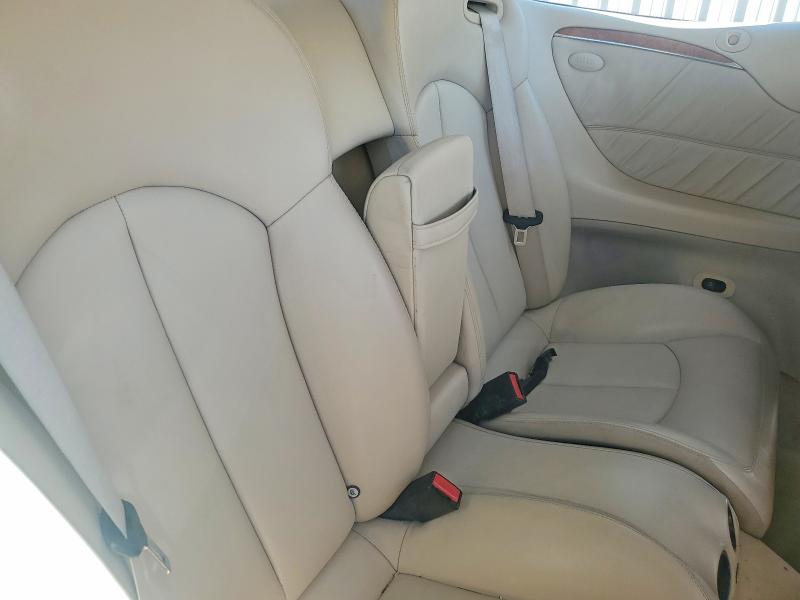 49607126 :رقم المزاد ، WDBTK75GX4T010219 vin ، 2004 Mercedes-benz Clk مزاد بيع
