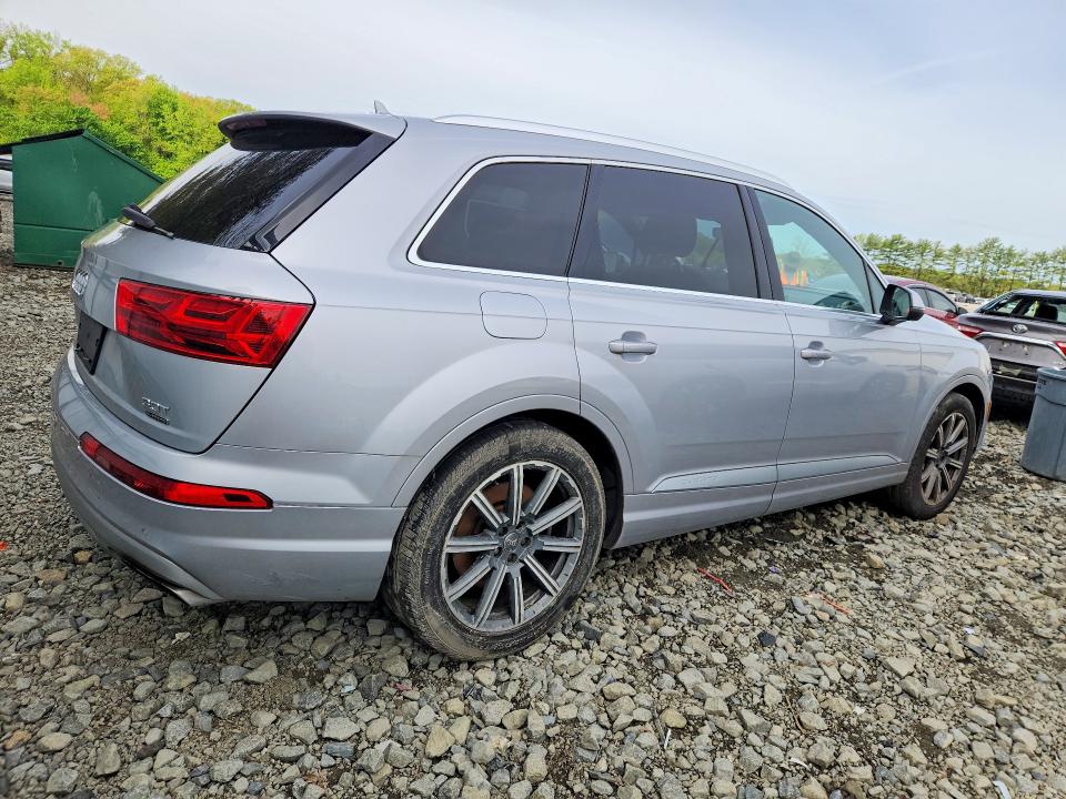 2018 Audi Q7 მანქანა იყიდება აუქციონზე, vin: WA1LAAF76JD024666, აუქციონის ნომერი: 51499186