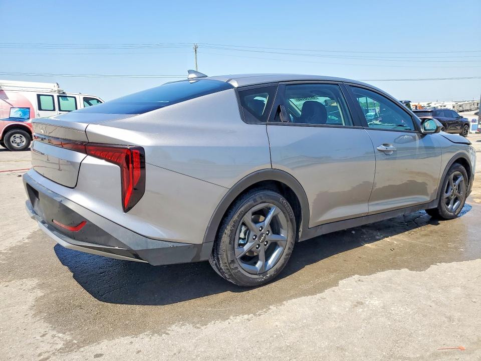 Aukcja sprzedaży 2026 Kia K4, vin: 3KPFT4DEXTE273764, numer aukcji: 49756446