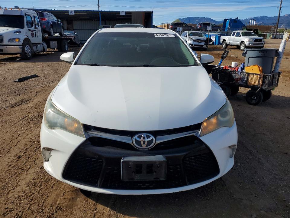 2017 Toyota Camry მანქანა იყიდება აუქციონზე, vin: 4T1BF1FK2HU623285, აუქციონის ნომერი: 49137516