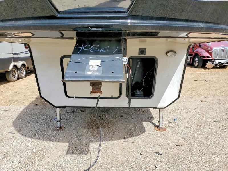 48279266 :رقم المزاد ، 4YDF30526GA740861 vin ، 2016 Keystone Rv Recreational Vehicle (rv) مزاد بيع