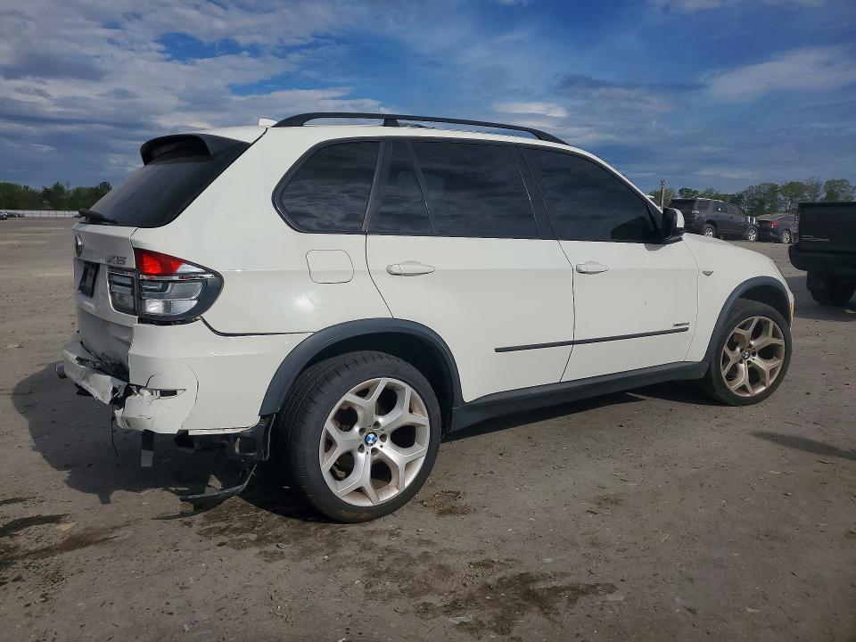 2013 Bmw X5 მანქანა იყიდება აუქციონზე, vin: 5UXZV4C57D0E14939, აუქციონის ნომერი: 49931146