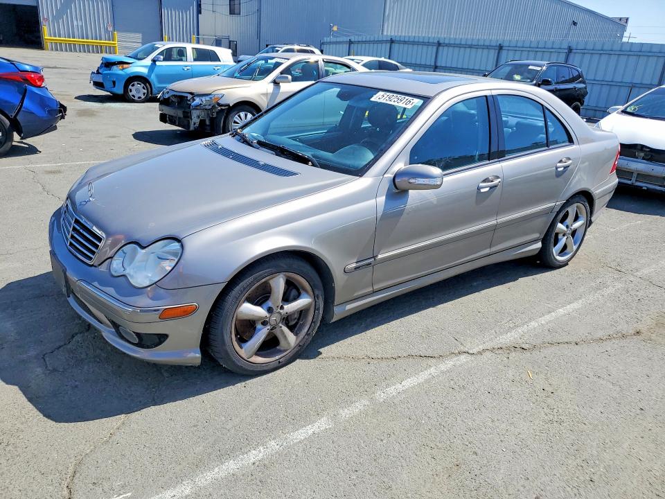 2006 Mercedes-benz C მანქანა იყიდება აუქციონზე, vin: WDBRF52H26A849246, აუქციონის ნომერი: 51925916