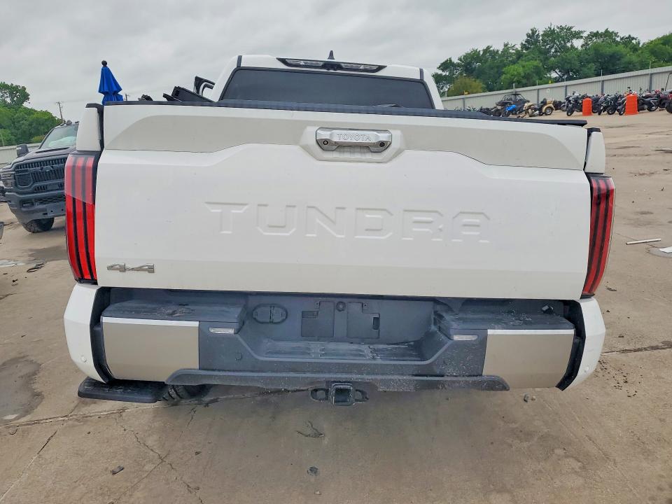 Продажа на аукционе авто 2026 Toyota Tundra, vin: 5TFJA5DB1TX374204, номер лота: 51959736