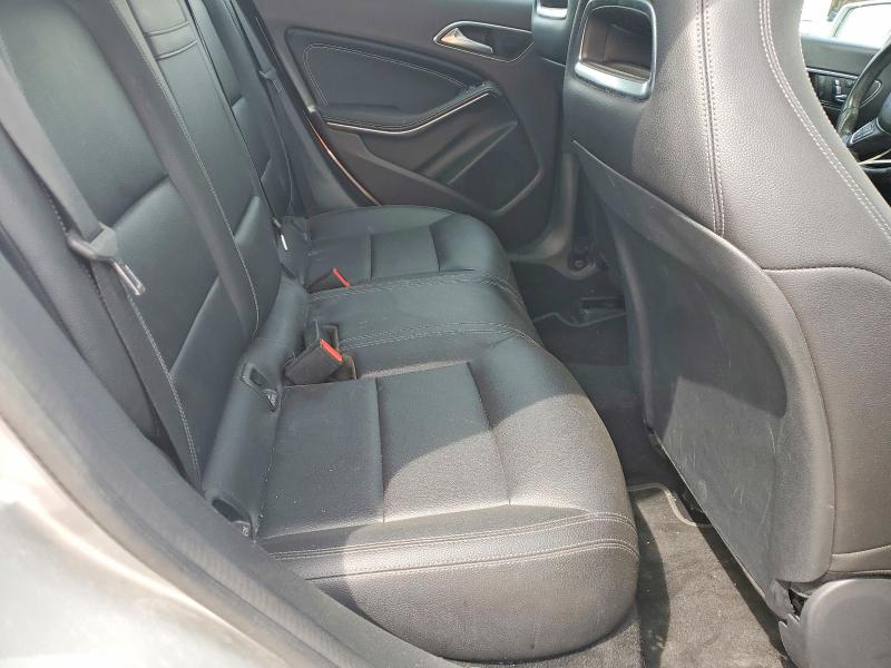 49182896 :رقم المزاد ، WDDSJ4GB1KN720469 vin ، 2019 Mercedes-benz Cla مزاد بيع