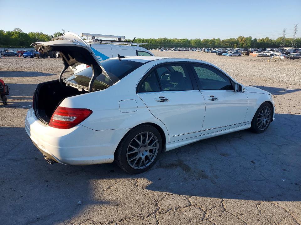Продаж на аукціоні авто 2014 Mercedes-benz C, vin: WDDGF8AB8ER318470, номер лоту: 48536536
