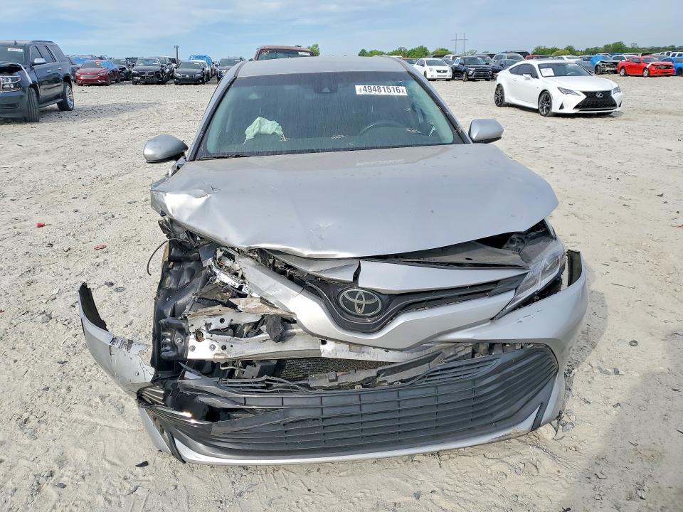 2020 Toyota Camry მანქანა იყიდება აუქციონზე, vin: 4T1C11AK1LU957259, აუქციონის ნომერი: 49481516